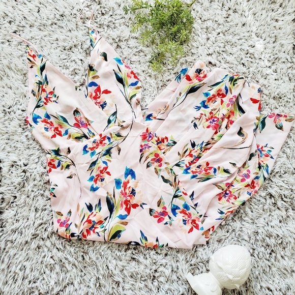 Lush Dresses & Skirts - *HPx2* NWOT LUSH Floral V-neck Maxi Dress Pink